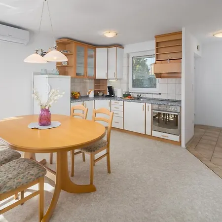 Apartament Mirna In Tar Tar-Vabriga